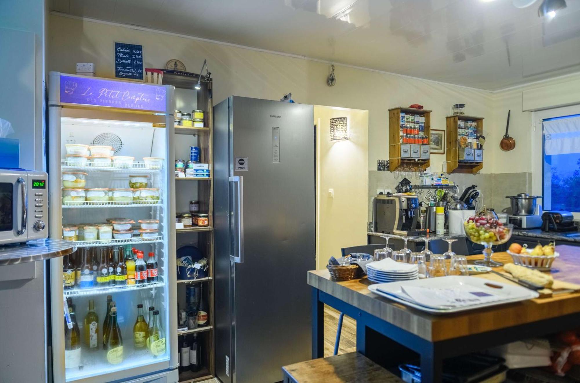 Les Pierres Bleues Bed & Breakfast Saint-Coulitz Ngoại thất bức ảnh